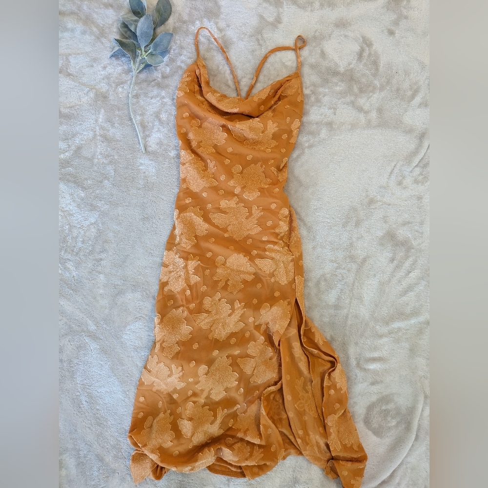 Fortunate one midi dress